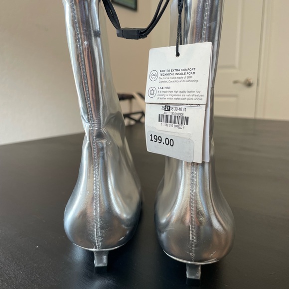 NWT Zara Metallic Silver Women's Ankle Boots with Kitten Heels Size EUR37/US 6.5 - Picture 3 of 10